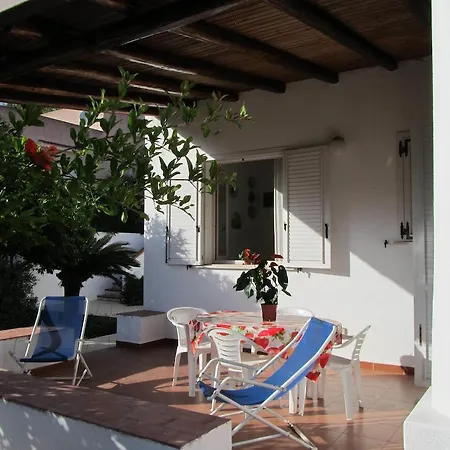 Fiori Di Arancio * Città di Lipari