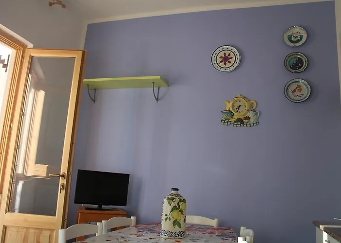 Lägenhet Fiori Di Arancio